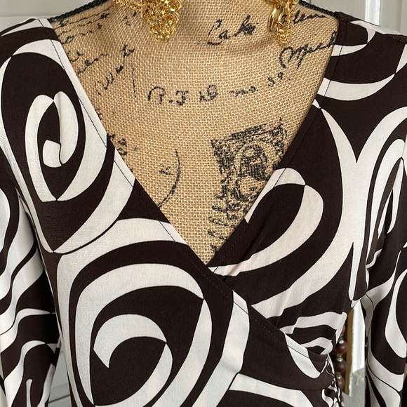 Gorgeous dress (bag A) - Picture 2 of 6